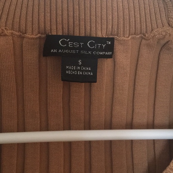 Light brown/tan stretch top - Picture 2 of 5